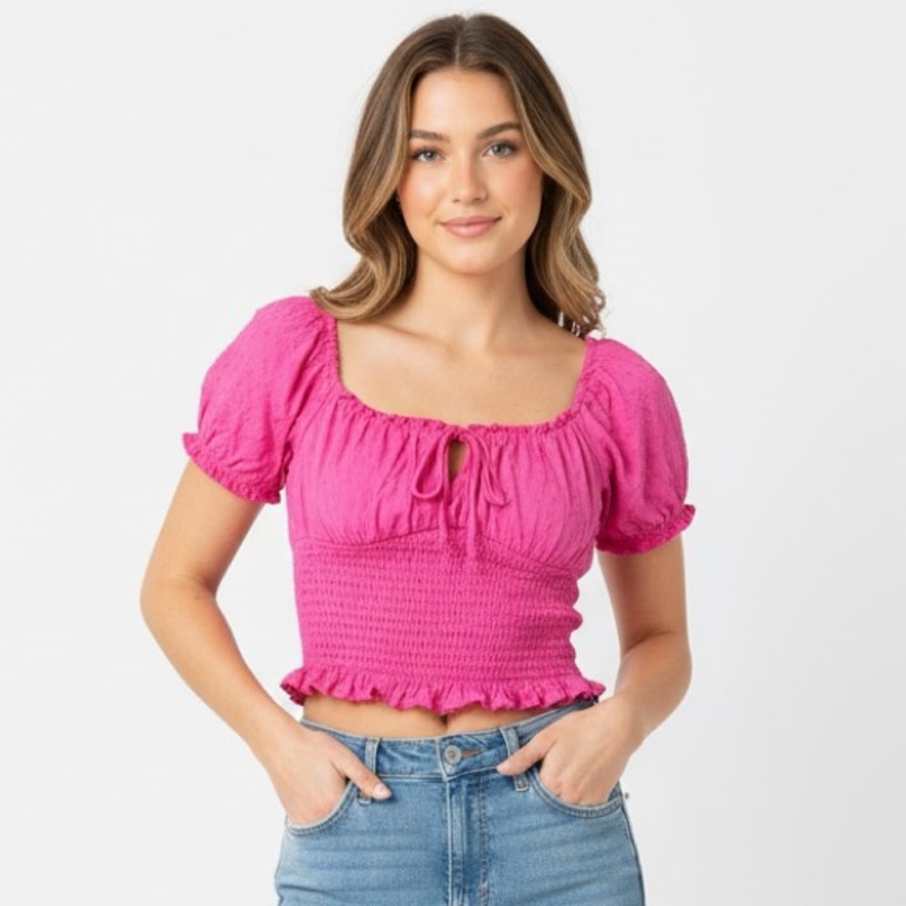 HOLLISTER Women’s Scrunched Off Shoulder Babydoll Top